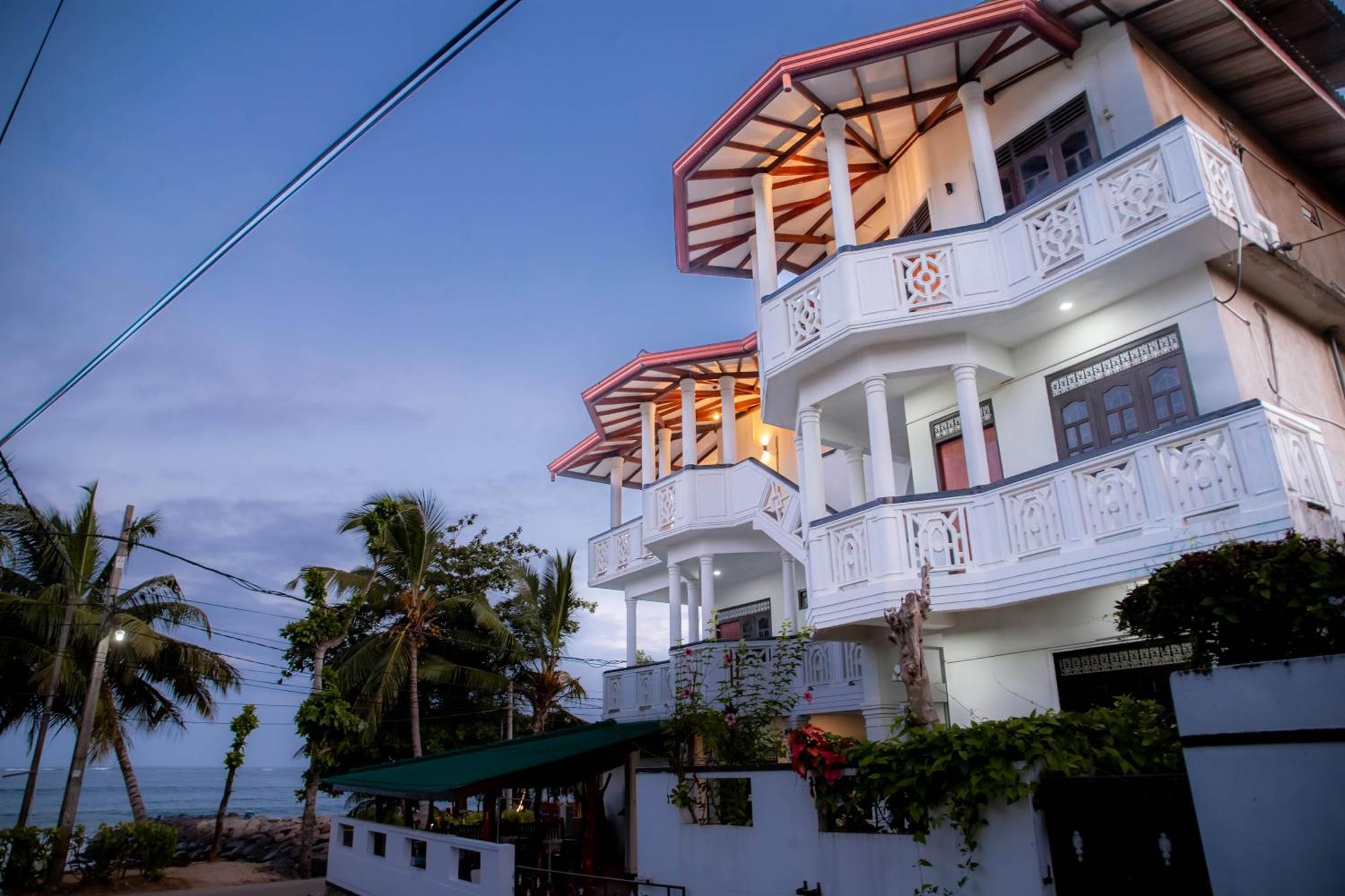 Grand Ocean Resort Tangalle Bagian luar foto